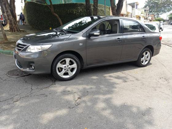 TOYOTA COROLLA 2.0 XEI 16V FLEX 4P AUTOMÁTICO TOYOTA COROLLA 2.0 XEI 16V FLEX 4P AUTOMÁTICO